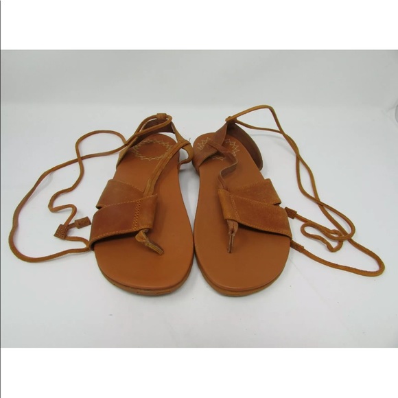 Chacos size 7 New ! - Picture 6 of 9